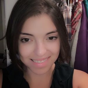 Meet your Posher, Lily